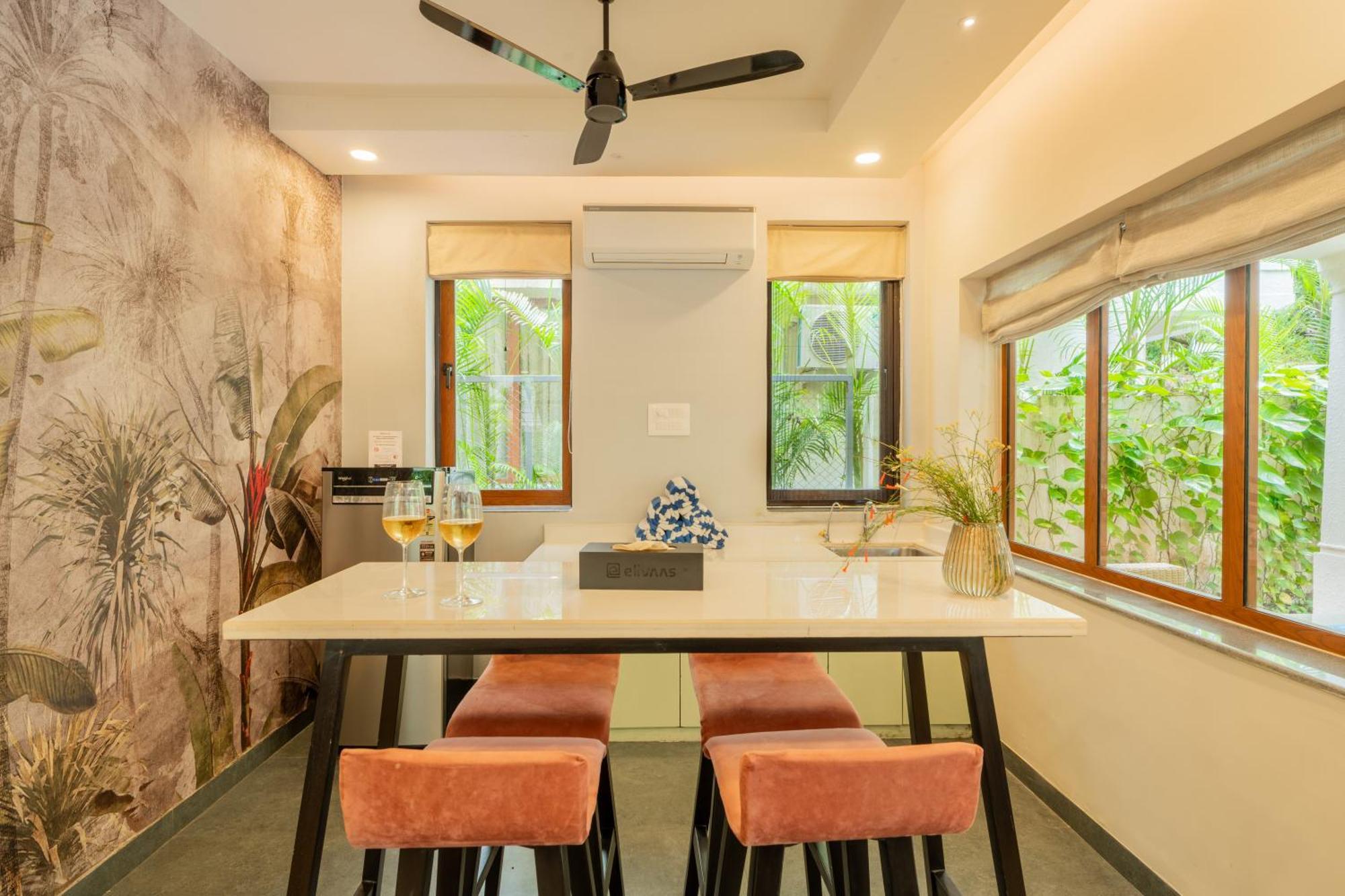Elivaas 3 Bhk Pvt Pool & Bar - Villa Valerie Oxel Екстериор снимка