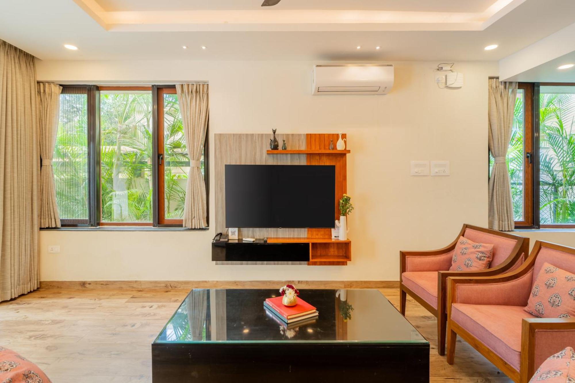 Elivaas 3 Bhk Pvt Pool & Bar - Villa Valerie Oxel Екстериор снимка